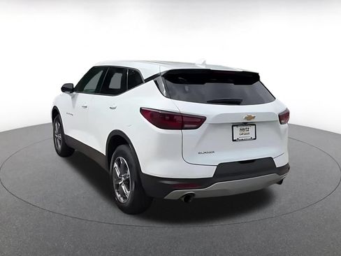 Used 2026 Chevrolet Blazer LT FWD image 10