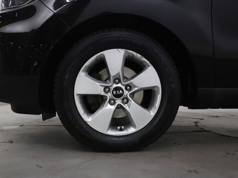 Used 2017 Kia Soul w/ Convenience Package image 28