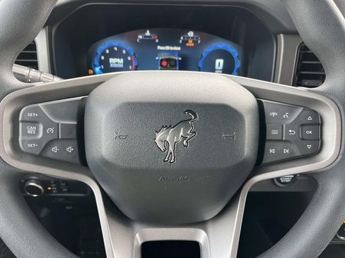 New 2025 Ford Bronco 4-Door image 13