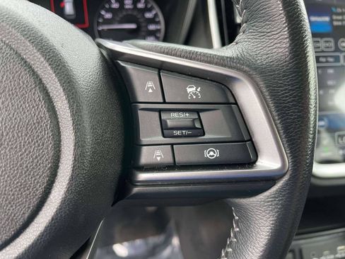 Used 2023 Subaru Ascent Premium w/ Convenience Package AWD/4WD image 19