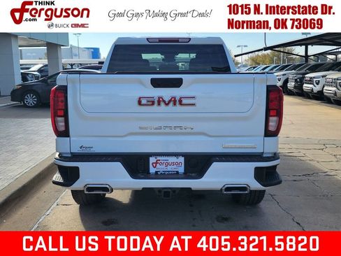 New 2026 GMC Sierra 1500 Elevation w/ X31 Off-Road Package AWD/4WD image 5