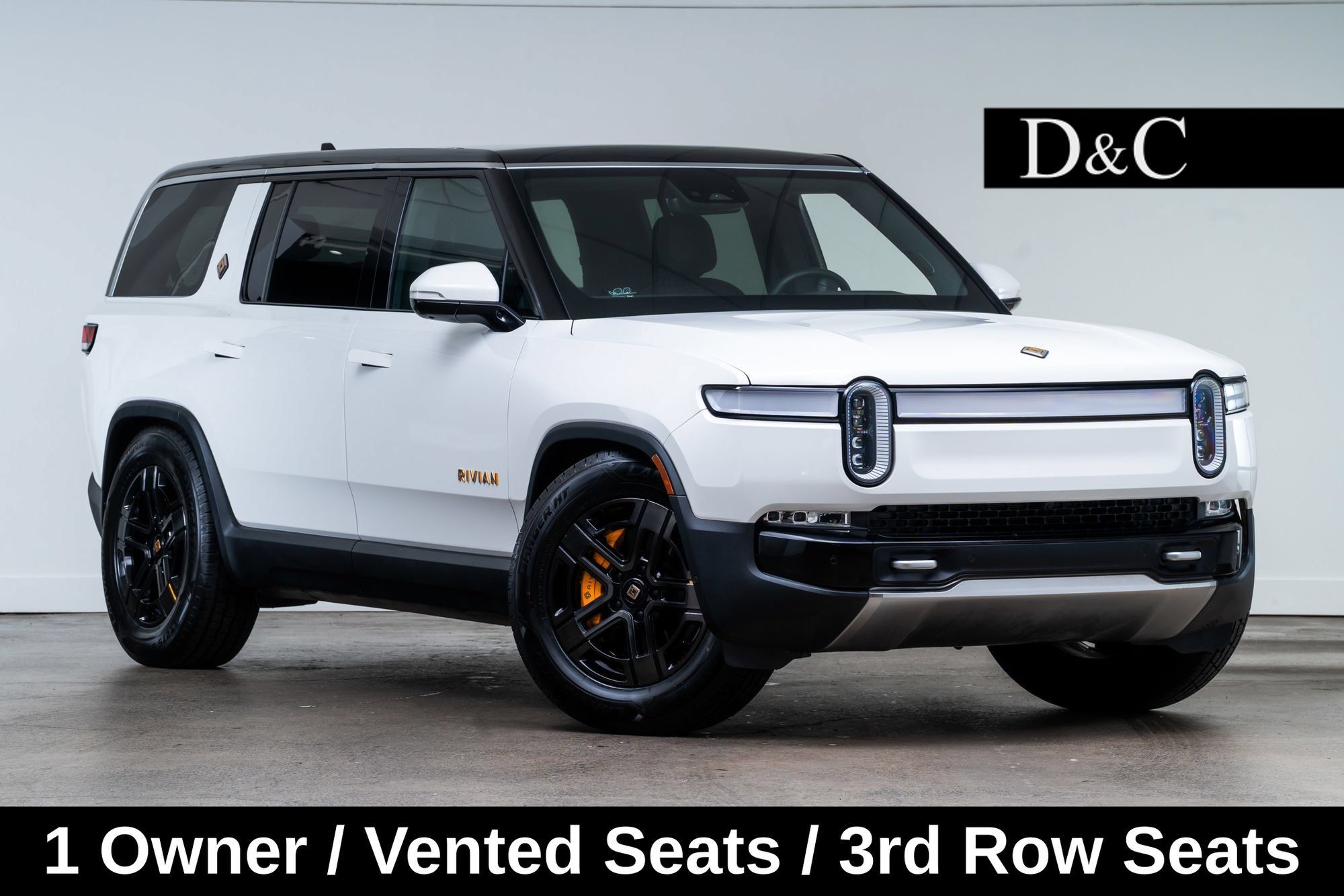 Used 2024 Rivian R1S Adventure Quad AWD/4WD image 1