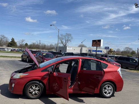 Used 2011 Toyota Prius Two FWD image 20
