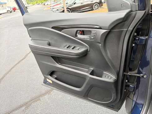 Certified 2021 Honda Passport Touring image 16