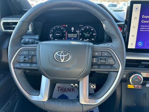 Used 2025 Toyota Tacoma TRD Sport w/ TRD Sport Upgrade Package image 26