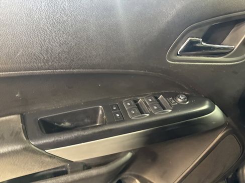 Used 2016 Chevrolet Colorado LT w/ LT Convenience Package image 19