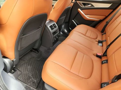 Used 2026 Jaguar F-PACE R-Dynamic S image 29