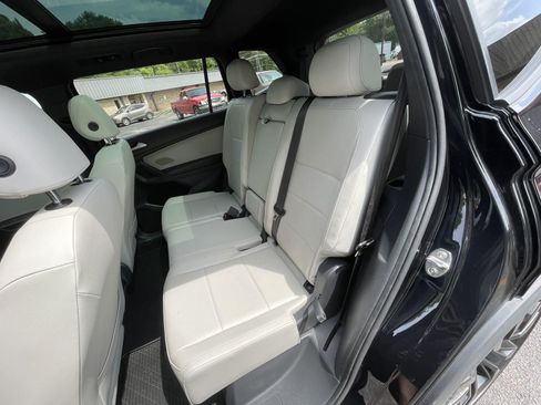 Used 2021 Volkswagen Tiguan SE R-Line FWD image 35