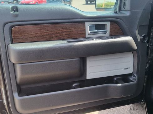 Used 2014 Ford F150 Lariat w/ Equipment Group 502A Luxury RWD image 22