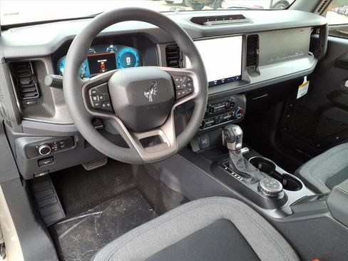 New 2025 Ford Bronco 2-Door w/ Sasquatch Package image 12