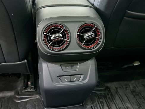 Used 2024 Chevrolet Blazer EV RS RWD image 28