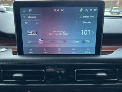 Used 2023 Lincoln Aviator Reserve w/ Equipment Group 201A image 40