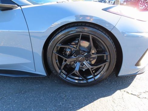 Certified 2024 Chevrolet Corvette Stingray Preferred Cpe w/ Stealth Interior Trim Package image 9