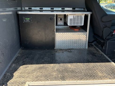 Used 2016 Ford Transit 150 130 Low Roof RWD image 9