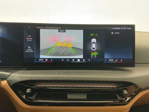 Certified 2025 BMW 430i w/ M Sport Package image 12