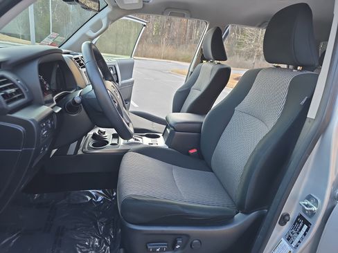 Certified 2024 Toyota 4Runner SR5 image 17