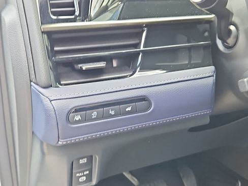 Certified 2026 INFINITI QX80 4WD w/ Sport Exterior Package image 23