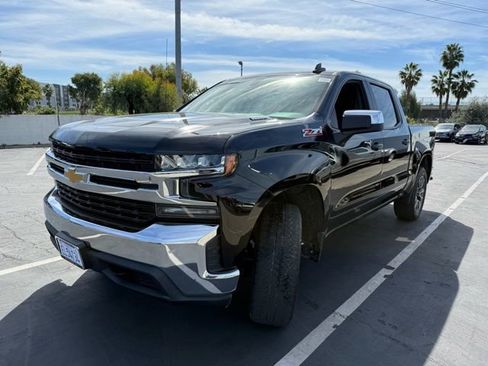 Used 2020 Chevrolet Silverado 1500 LT w/ All-Star Edition image 3