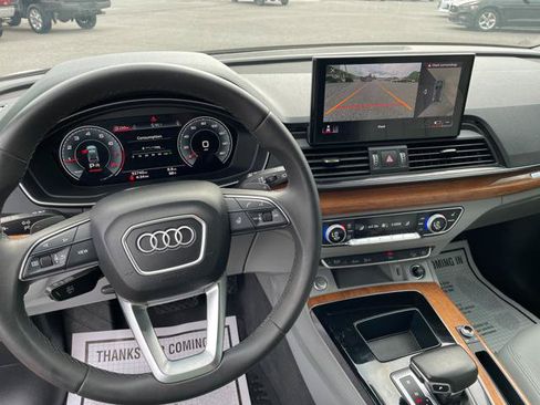 Used 2022 Audi Q5 2.0T Premium Plus w/ Premium Plus Package AWD/4WD image 19