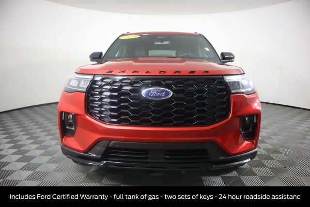 Used 2025 Ford Explorer ST-Line w/ Premium Package AWD/4WD image 12