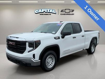 Used 2025 GMC Sierra 1500 Pro w/ Pro Value Package