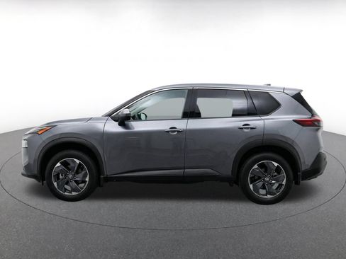 Used 2025 Nissan Rogue SV AWD/4WD image 4