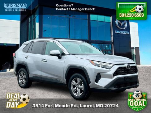 Used 2024 Toyota RAV4 XLE FWD image 1