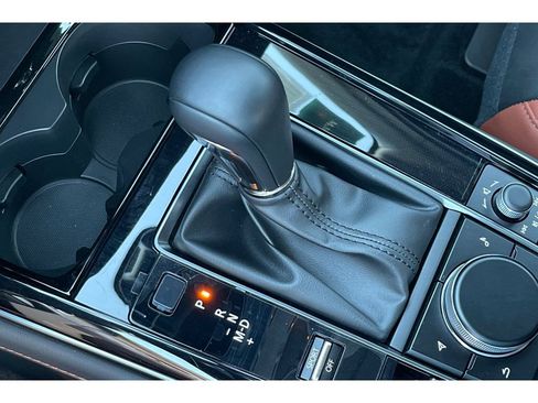 Certified 2024 MAZDA CX-30 Carbon image 34