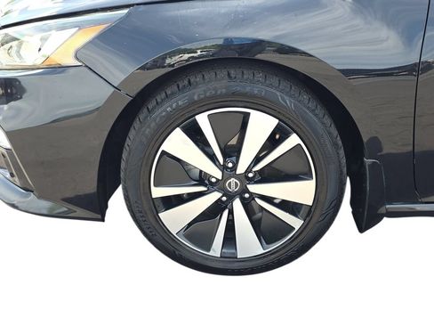 Used 2021 Nissan Altima 2.5 SL FWD image 31
