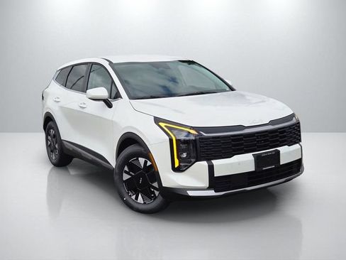 New 2026 Kia Sportage LX FWD image 1