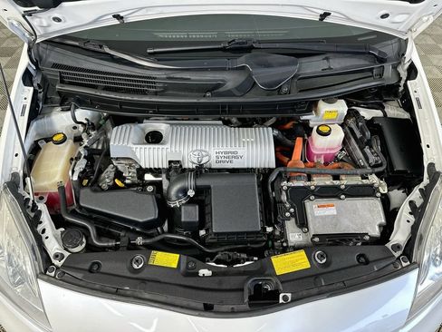 Used 2012 Toyota Prius Two FWD image 32