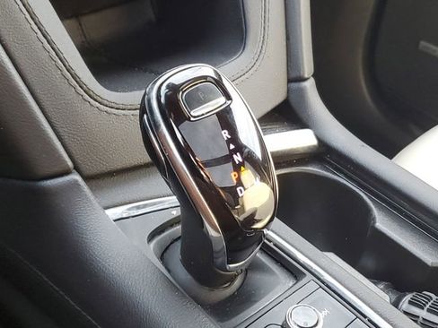 Certified 2023 Cadillac XT5 Sportv image 21