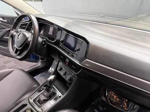 Used 2020 Volkswagen Jetta SE w/ SE Cold Weather Package FWD image 47