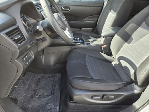 Used 2023 Nissan Leaf SV Plus image 13