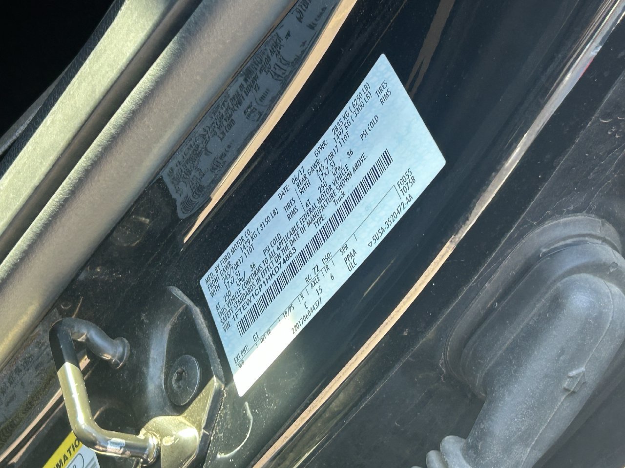 Used 2017 Ford F150 XLT RWD image 13