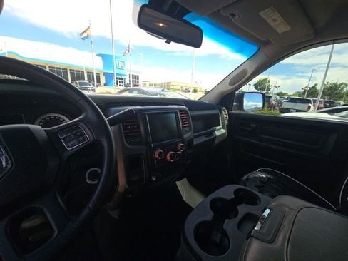 Used 2013 RAM 1500 Express RWD image 6