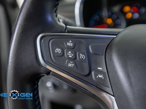 Used 2021 Chevrolet Equinox Premier AWD/4WD image 14