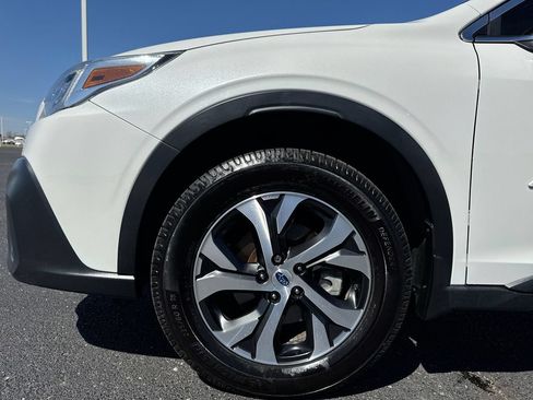 Used 2021 Subaru Outback Limited XT AWD/4WD image 10