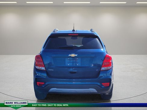 Used 2019 Chevrolet Trax LT w/ LPO, Protection Package FWD image 5