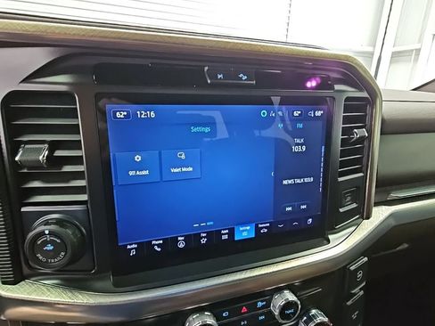 Used 2025 Ford F150 King Ranch w/ FX4 Off-Road Package image 21