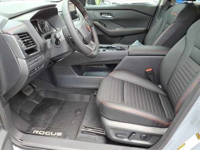 New 2026 Nissan Rogue SV w/ Rock Creek Premium Package AWD/4WD image 5