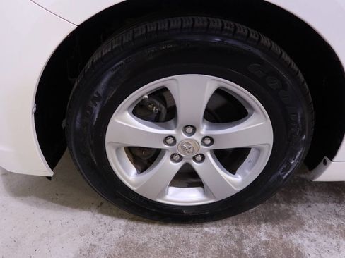 Used 2015 Toyota Sienna LE image 10