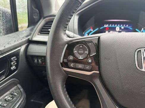 Used 2024 Honda Odyssey Touring image 49