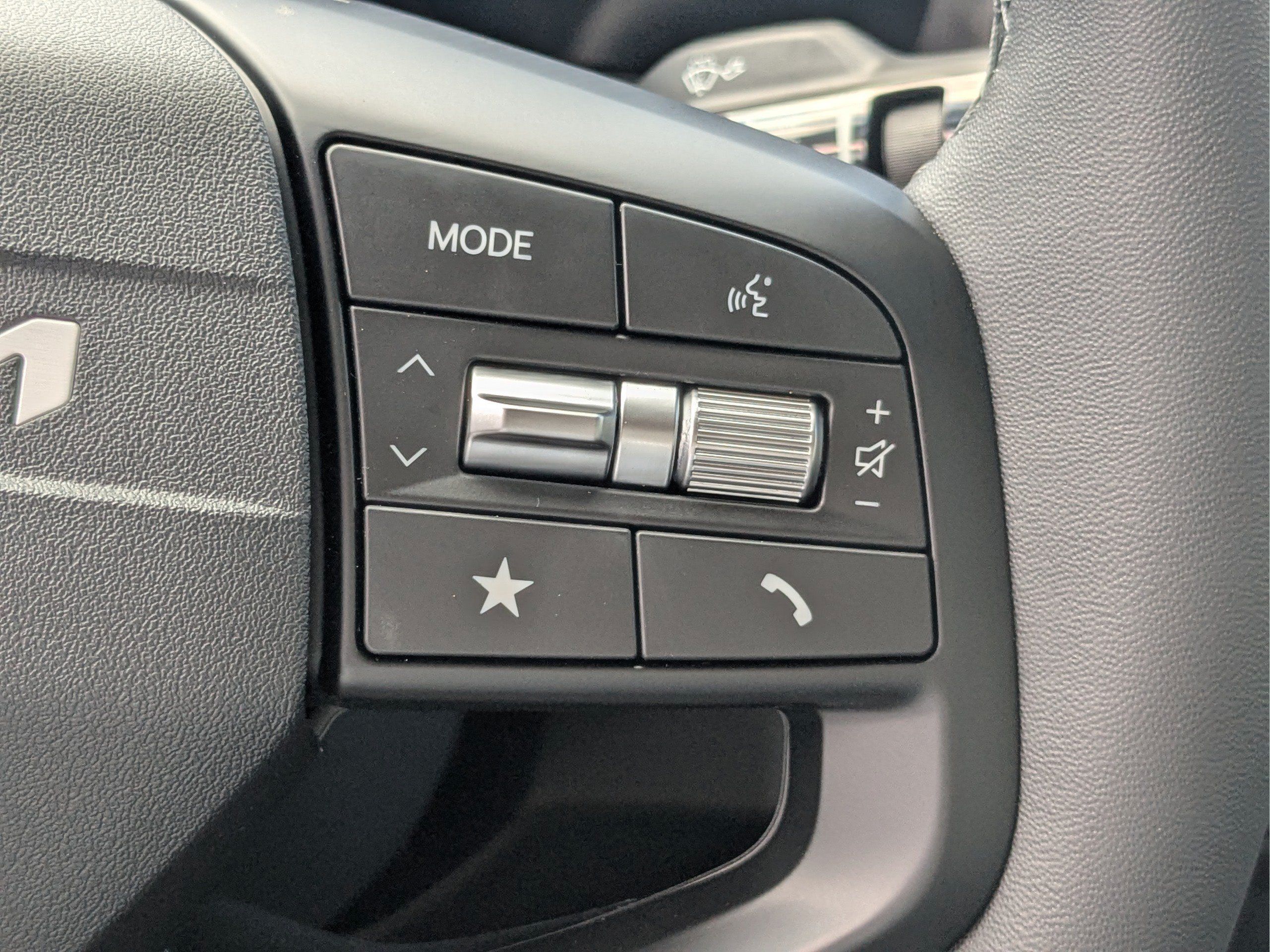 New 2026 Kia K4 EX FWD image 24