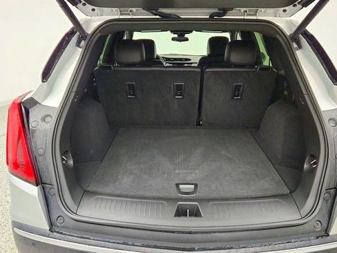 Used 2020 Cadillac XT5 Luxury FWD image 19
