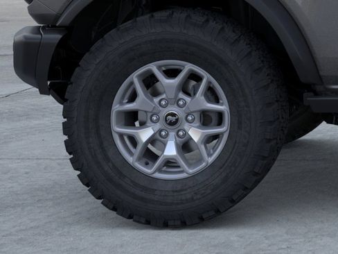 New 2025 Ford Bronco Badlands w/ Black Appearance Package image 21