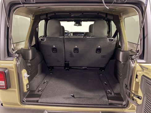 New 2025 Jeep Wrangler Sport S image 31