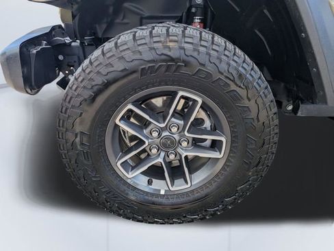 Used 2026 Jeep Gladiator Mojave AWD/4WD image 11