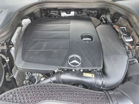 Certified 2021 Mercedes-Benz GLC 300 4MATIC Coupe image 21
