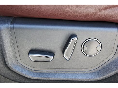 Certified 2022 Ford Expedition Max Limited RWD image 30